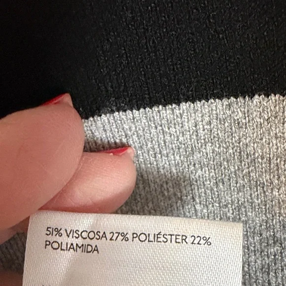 Anthropologie Maeve sweater vest, classic layering piece - Picture 3 of 4